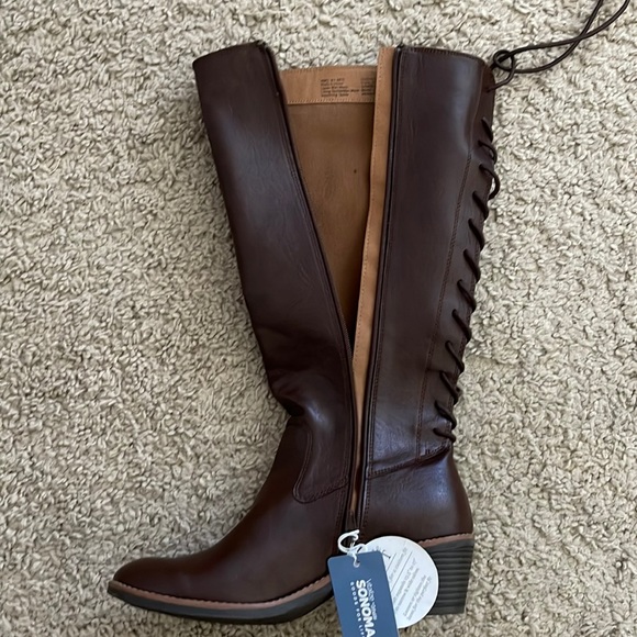 Brown size 9.5 Med lace up boots - Picture 2 of 9